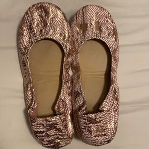 Storehouse flats “cotton candy snake”